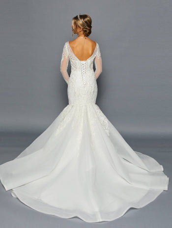 DeKlaire Bridal 459 Mermaid Court Train Wedding Dress