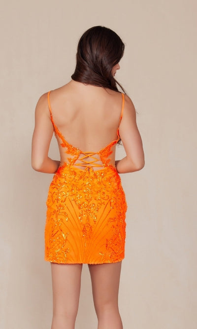 Vestido corto Hoco con estampado de lentejuelas y laterales transparentes D852