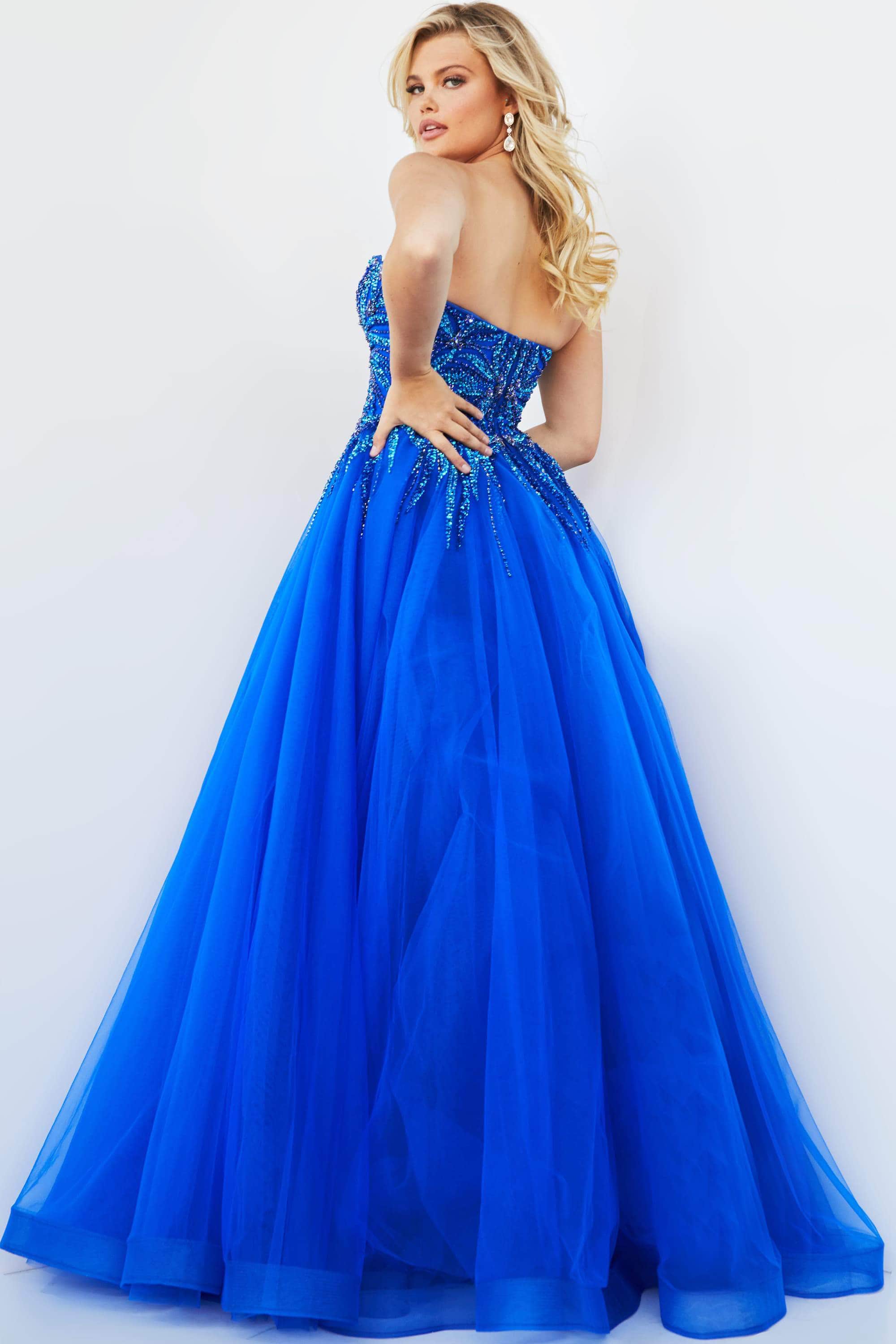 Jovani 07946 - Beaded Ballgown with Sweetheart Neckline for Prom - Prom