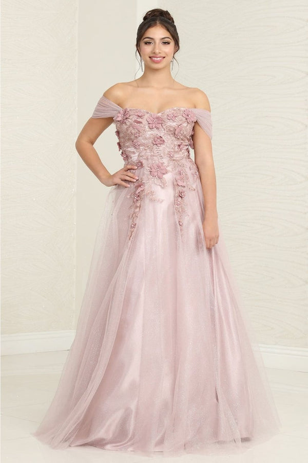 Royal Queen RQ8109-Elegant Floral Appliqué Sweetheart Gown