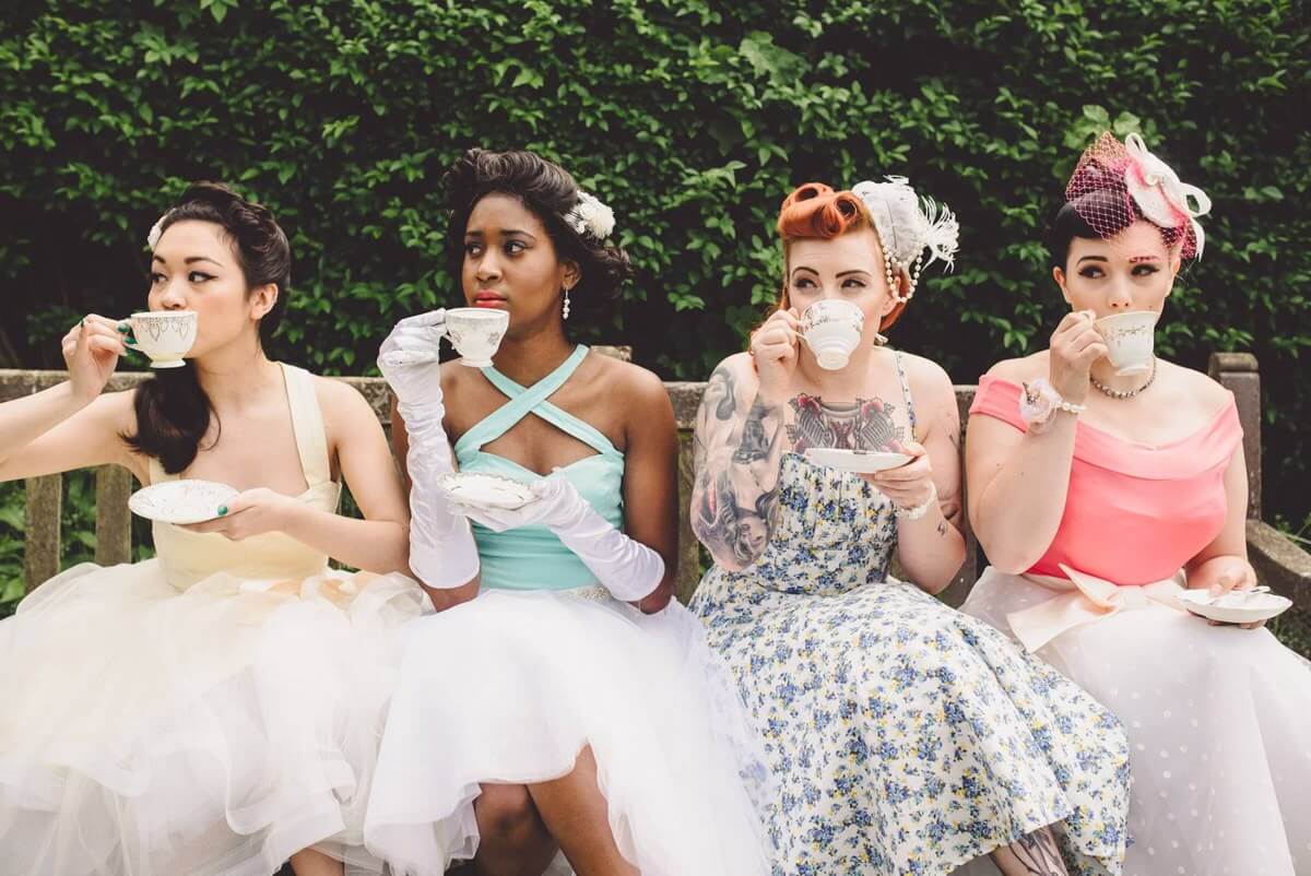 Tea Party Looks 2026: The Elegant Woman's Guide to Dresses, Etiquette,
