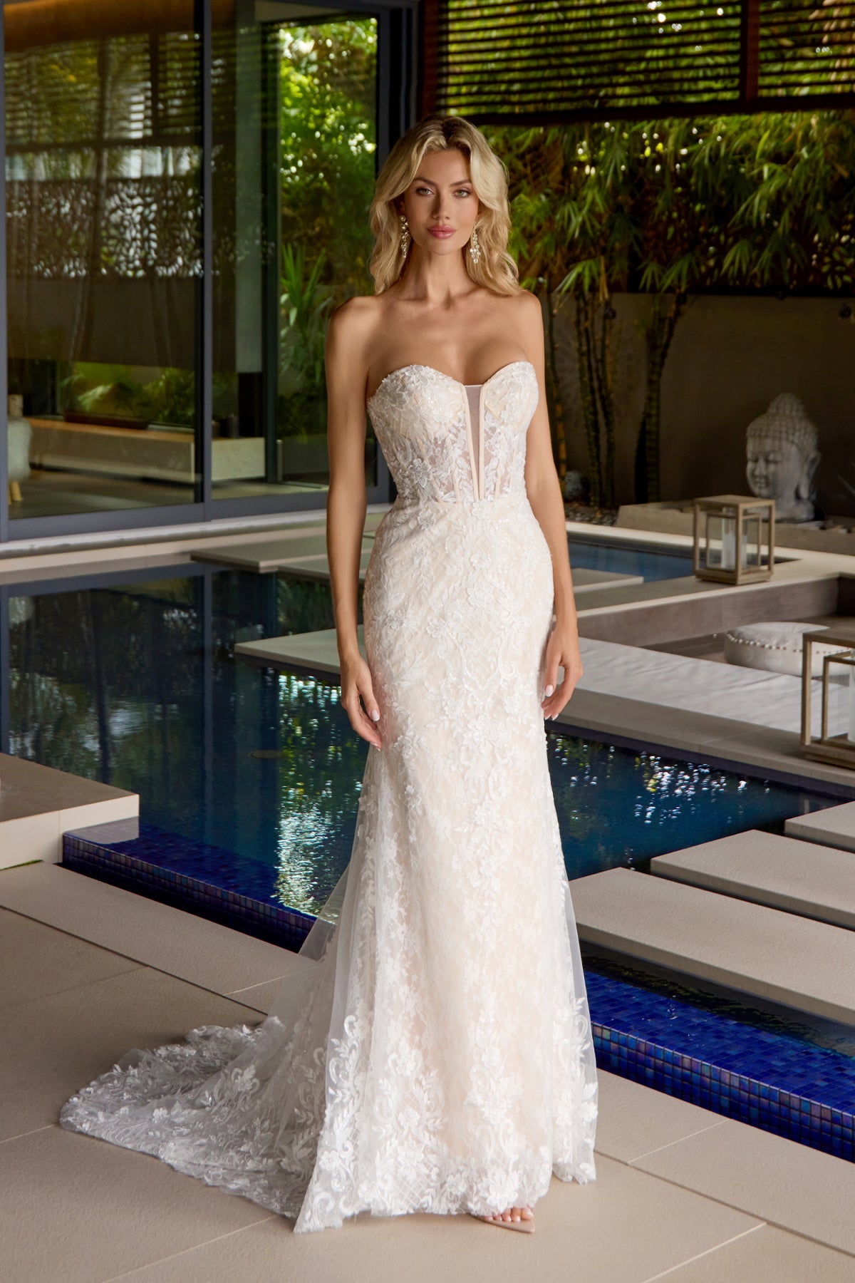 Juliet Off White Long Formal Dresses