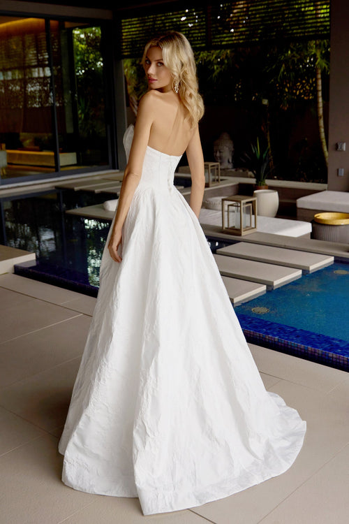 Juliet Off White Long Formal Dresses