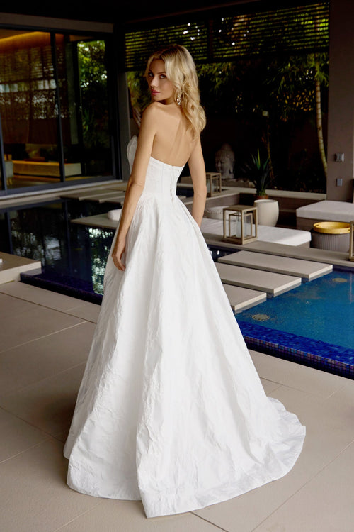 Juliet Off White Long Formal Dresses