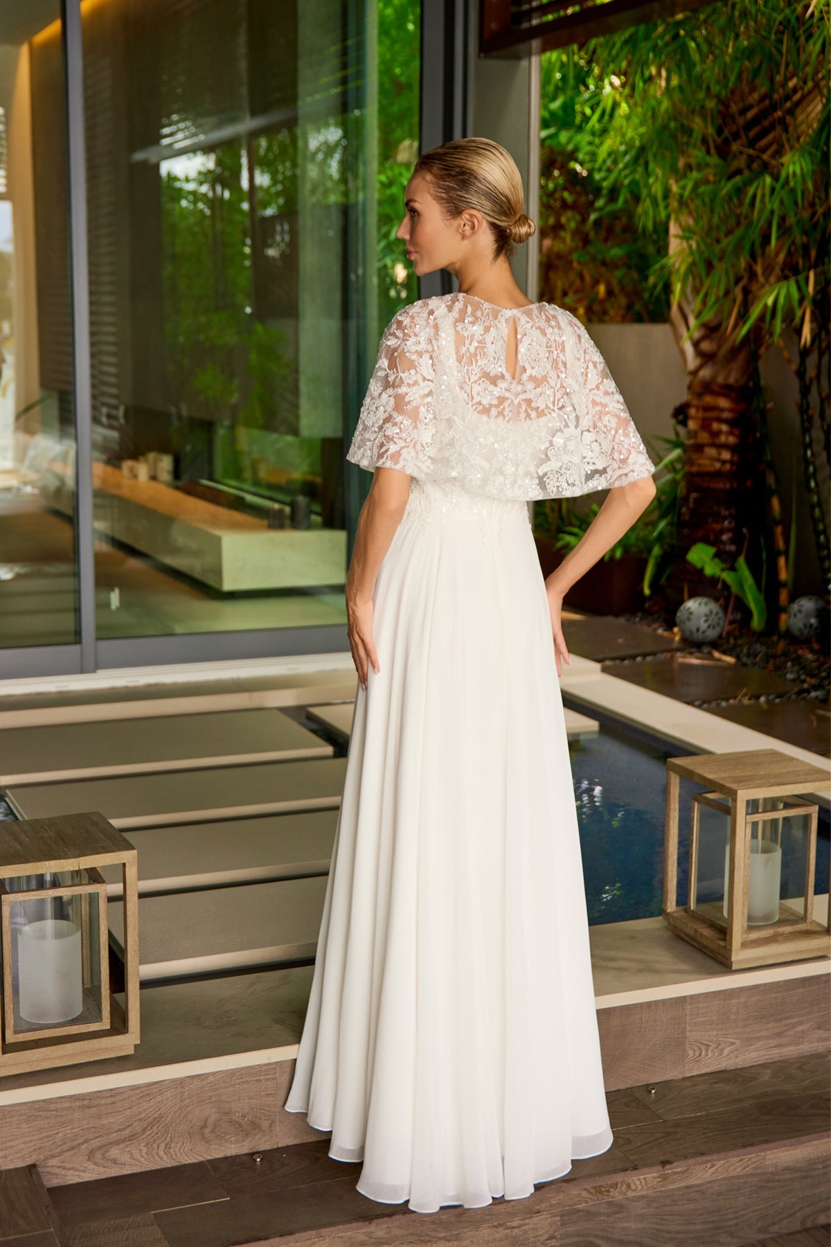 Juliet Off White Long Formal Dresses