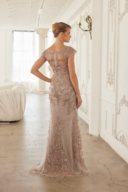 Vestido de manga corta con apliques impresionantes Anabel MT110 de Nox