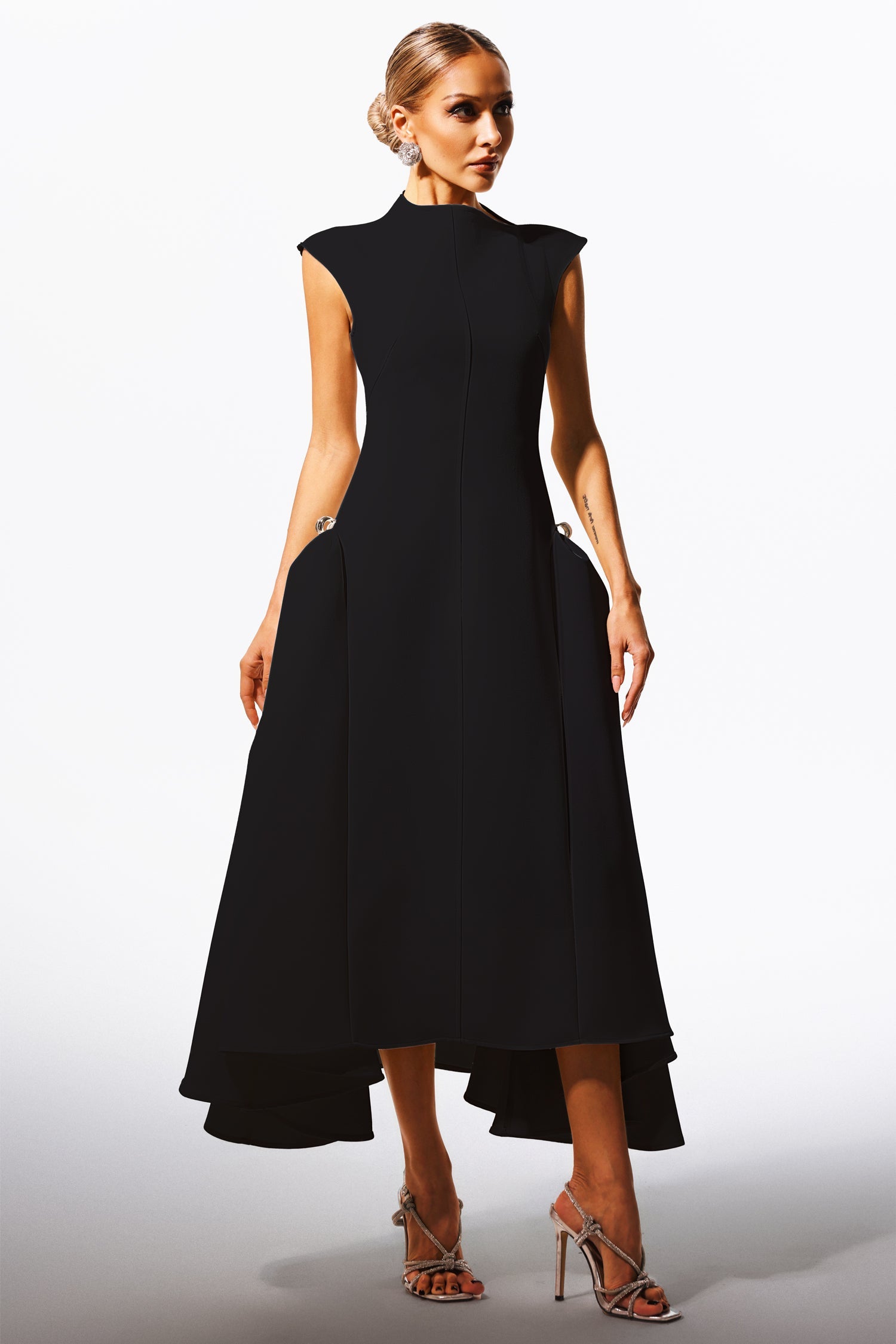 Bella Barnett Dresses
