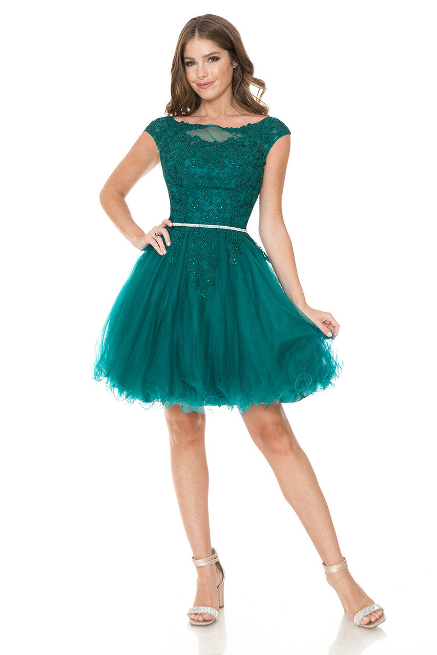 Vestido de fiesta corto de tul con corpiño de encaje y escote redondo ilusión de Lenovia 8177