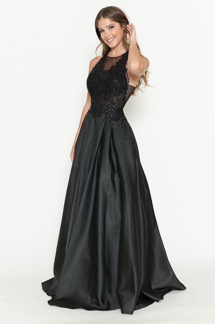 Vestido de corte A con corpiño de encaje transparente y escote halter de Lenovia 8181