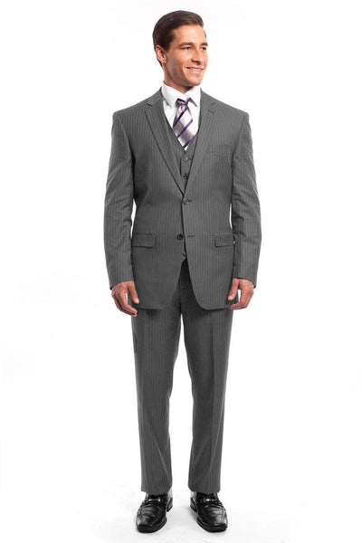 Traje de negocios con chaleco de dos botones para hombre en raya diplomática gris claro