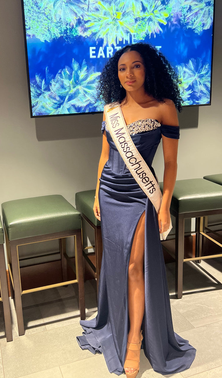 Velvi Dress