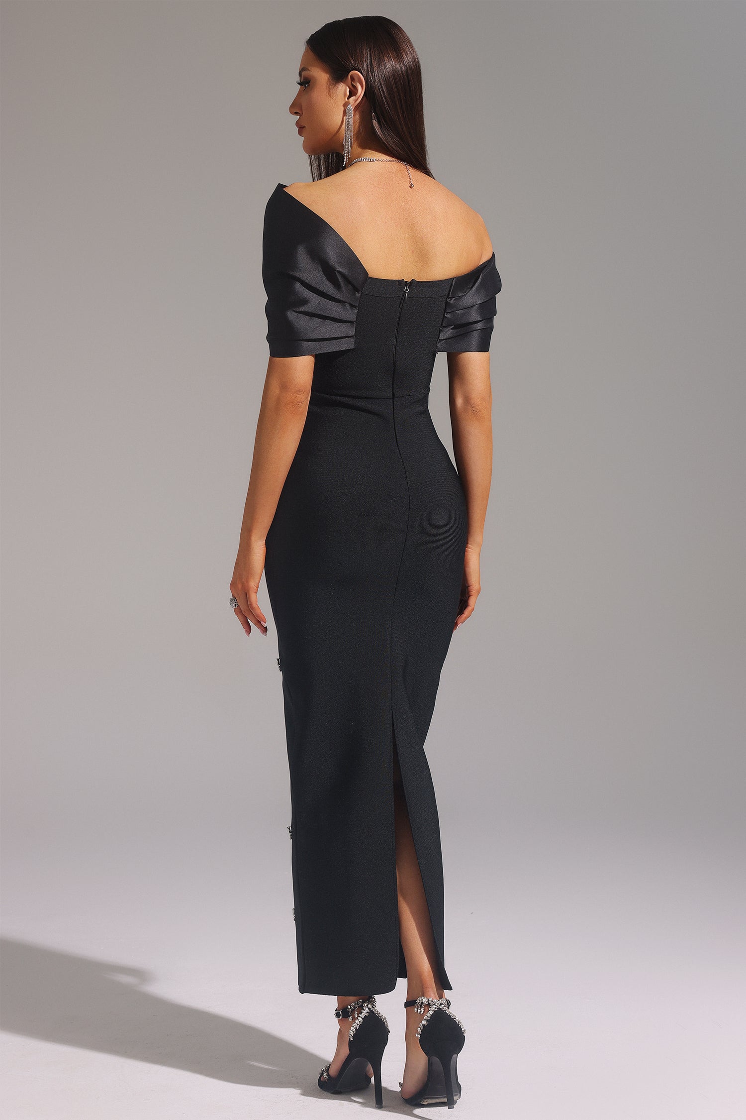Bella Barnett Dresses