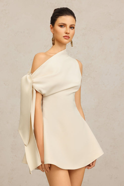 Bella Barnett C-Dresses