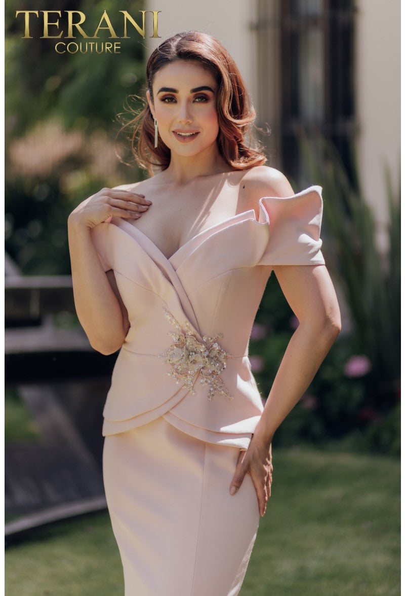 Vestido largo de sirena con estampado floral 3D de Terani Couture 232M1560