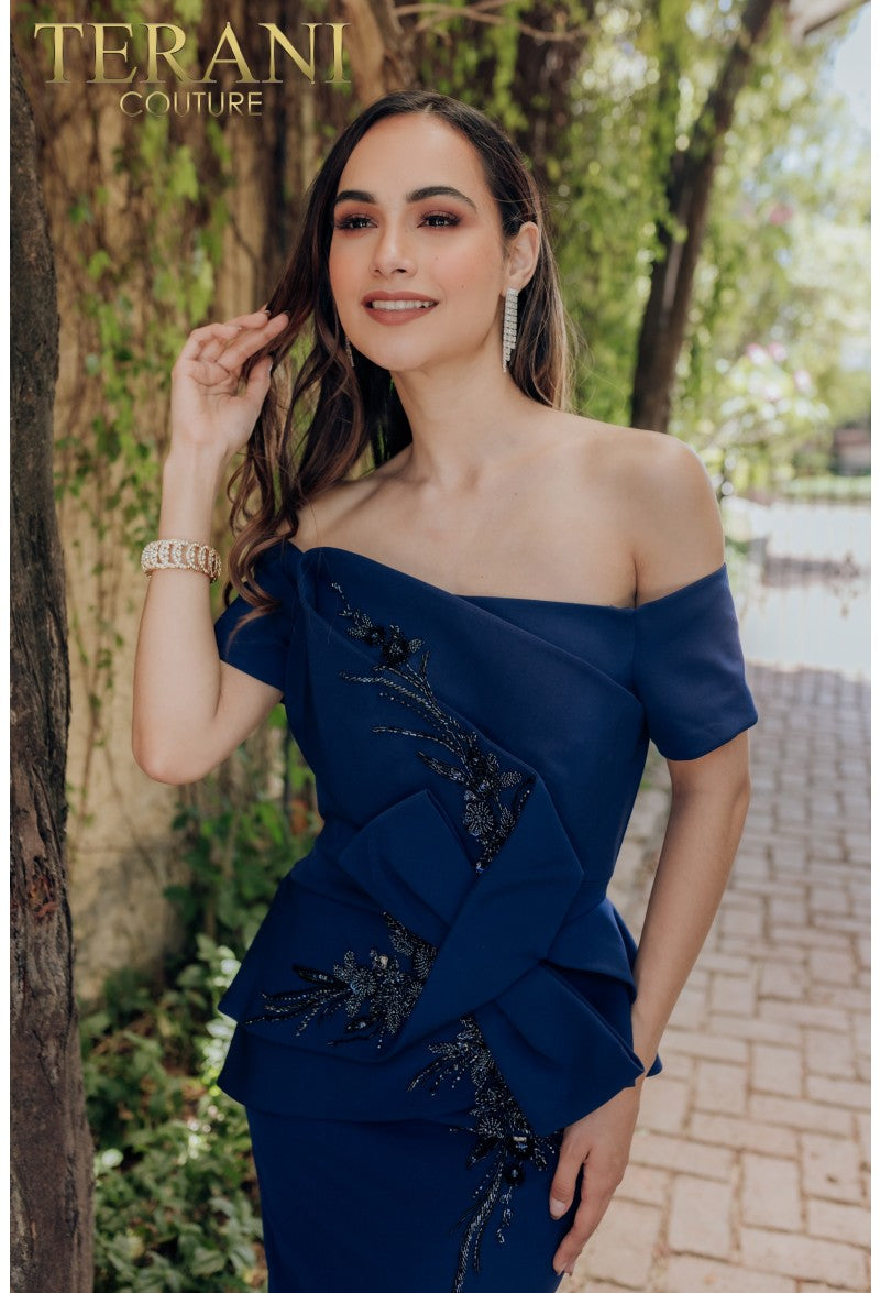 Terani Couture 232M1561 Vestido largo de sirena con cuentas para fiesta de graduación