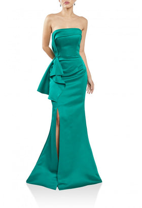Terani Couture 242E3195 Sophisticated Prom Red Carpet Mermaid Long Formal Lace Dress