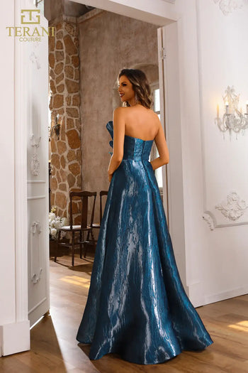 Vestido de noche azul sin mangas con corte A y efecto desgastado brillante Terani Couture 251e4287 