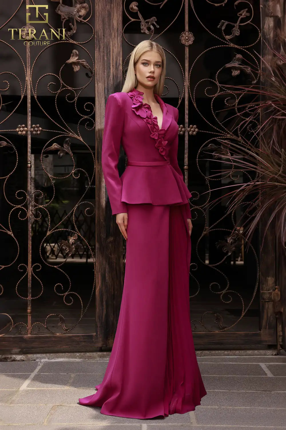 Terani Couture 251M4572 Mother of the Bride Wedding V-Neck Sheath Formal Crepe Dress