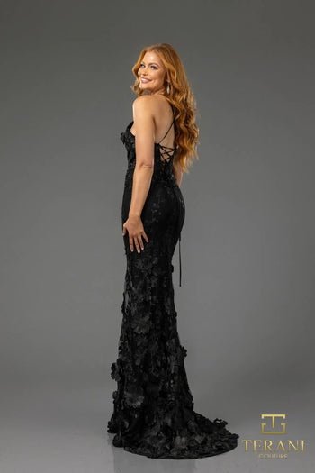 Vestido de fiesta de tul negro con escote trompeta y escote corazón de Terani Couture 251p4514 
