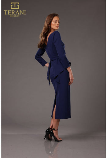 Vestido de cóctel formal de manga larga y largo hasta la rodilla de Terani Couture