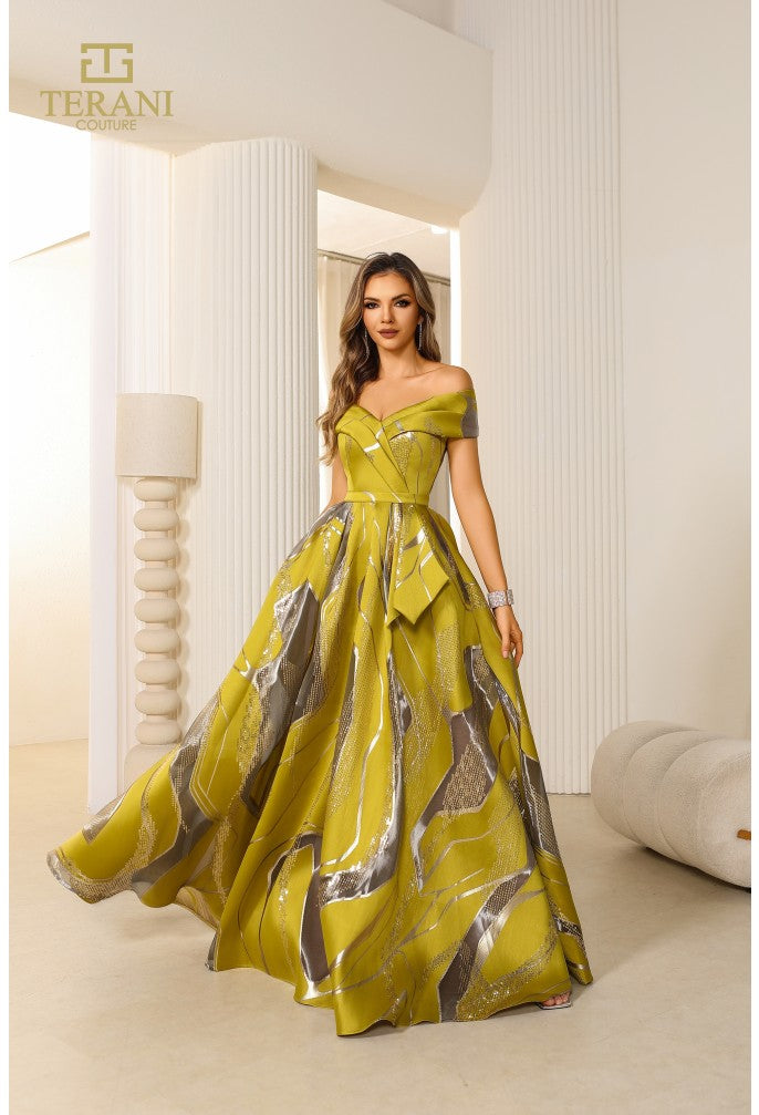 Vestido Terani Couture 251e4208 sin mangas con hombros descubiertos y efecto desgastado