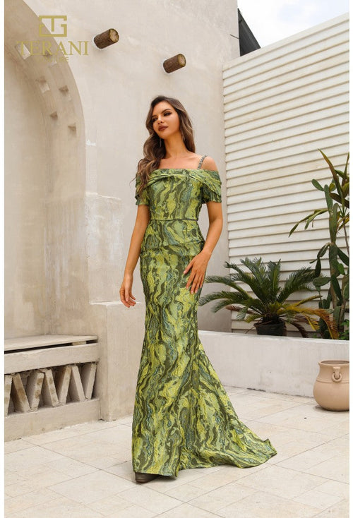 Vestido largo con hombros descubiertos y mangas cortas Terani Couture 251m4434