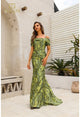 Vestido largo con hombros descubiertos y mangas cortas Terani Couture 251m4434