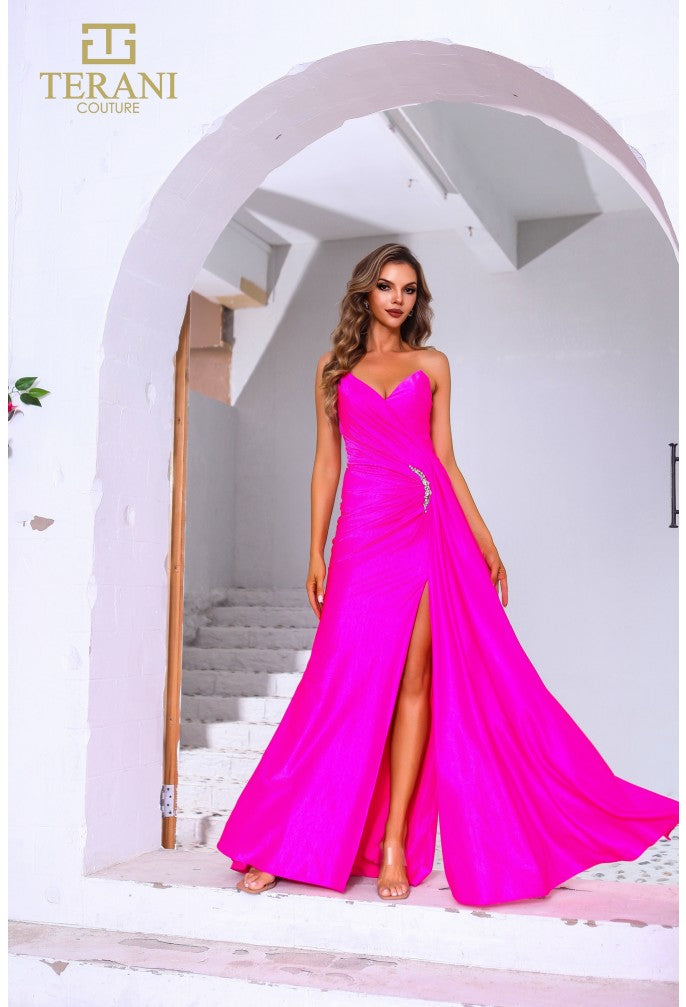 Vestido de fiesta largo, entallado y acampanado, elástico, metalizado, sin tirantes, Terani Couture 251p4055 