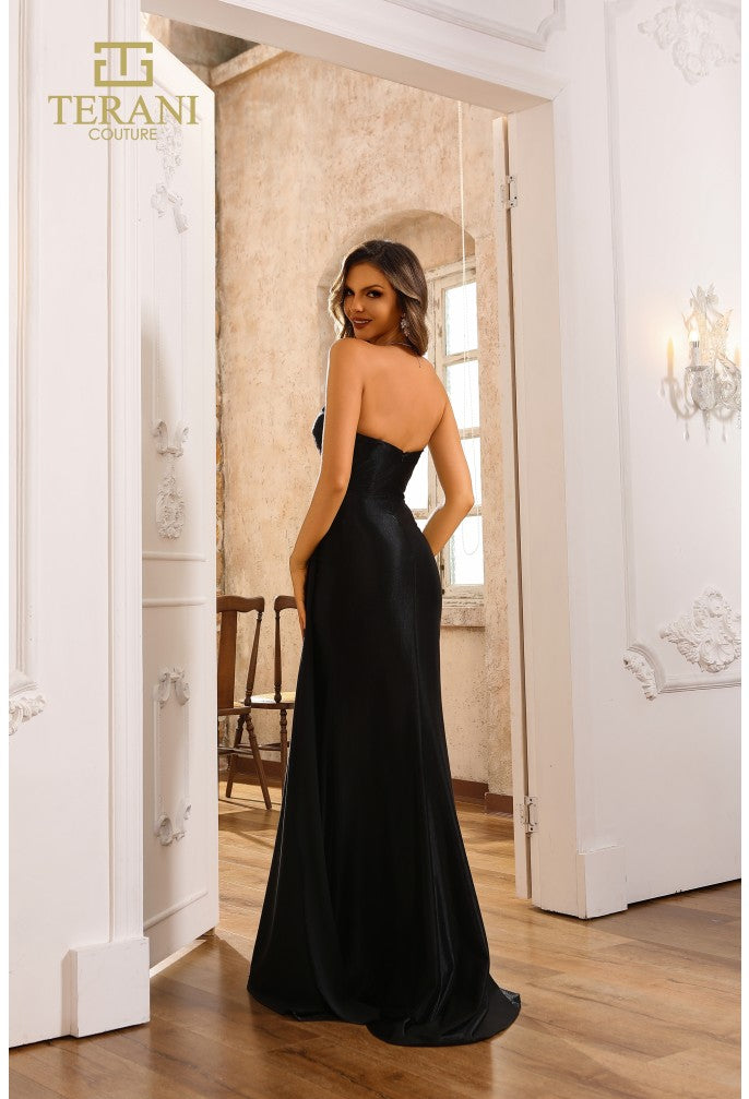 Vestido de fiesta largo, entallado y acampanado, elástico, metalizado, sin tirantes, Terani Couture 251p4055 