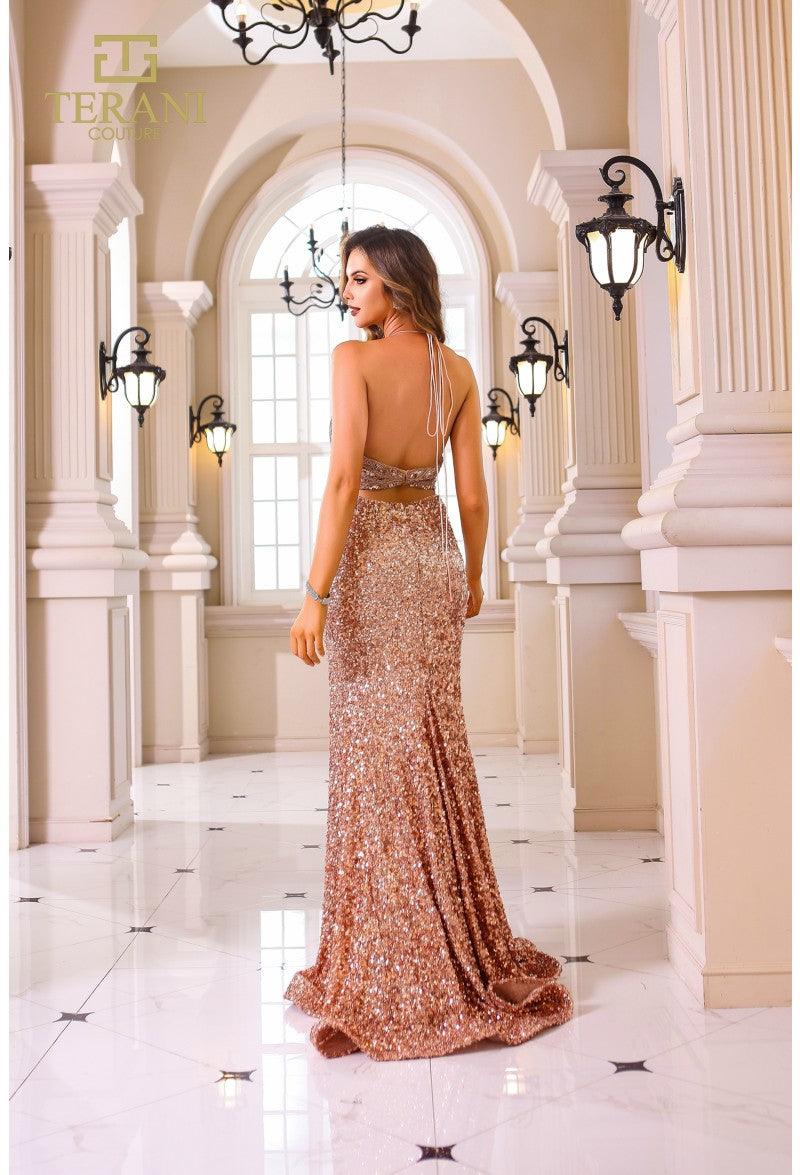Terani Couture 251P4531 Vestido largo de fiesta formal con abertura y corte ajustado