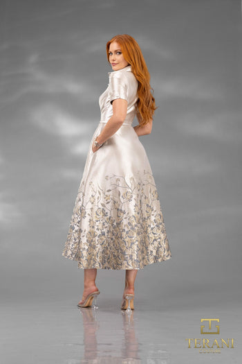 Vestido de cóctel Terani Couture 252c5507 con apliques florales, corte A y largo hasta la rodilla