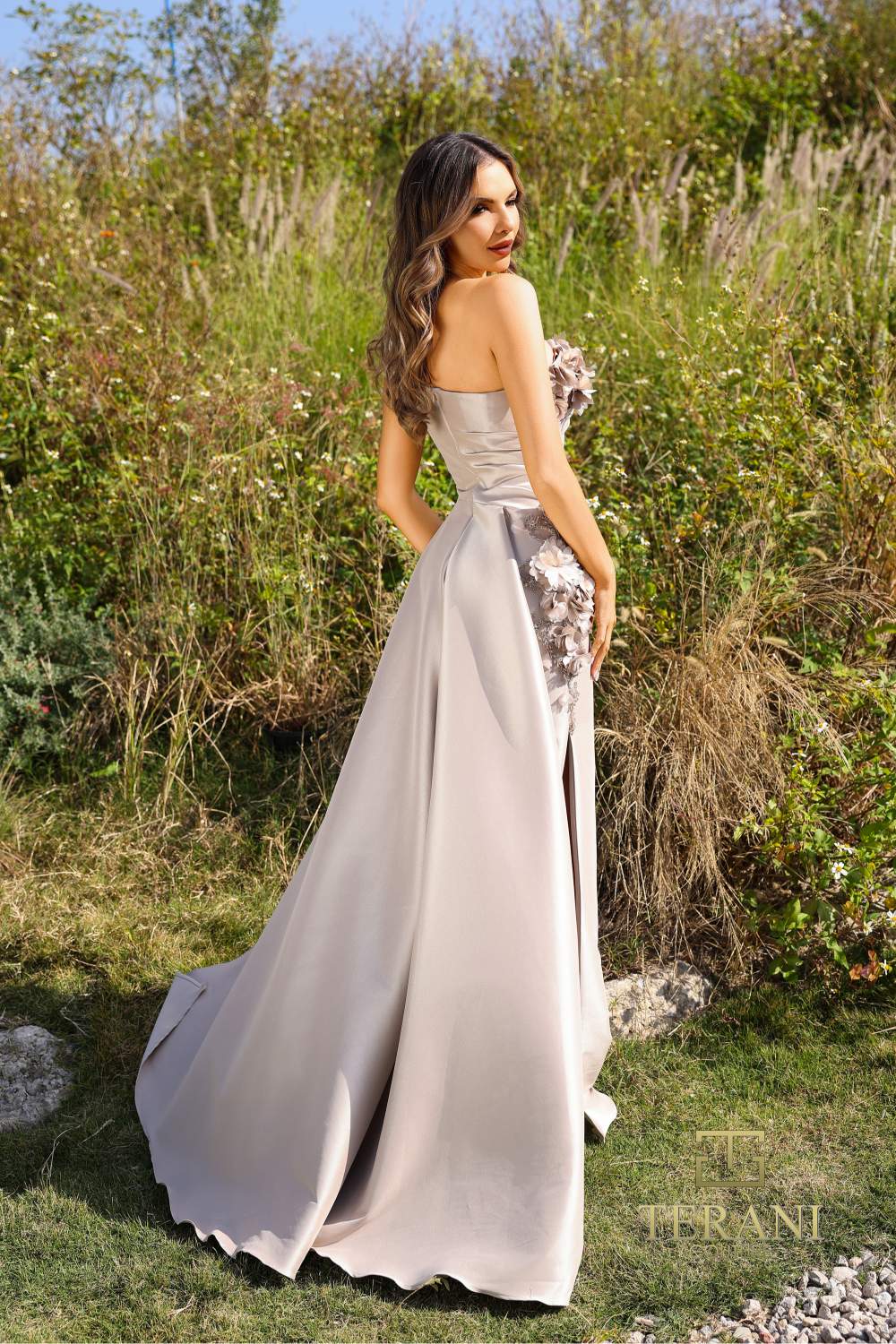 Terani Couture 252e5116 Elegante vestido de noche ajustado
