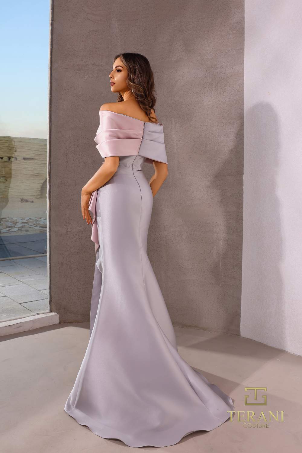 Terani Couture 252m5324 Vestido de noche largo estilo sirena con volantes