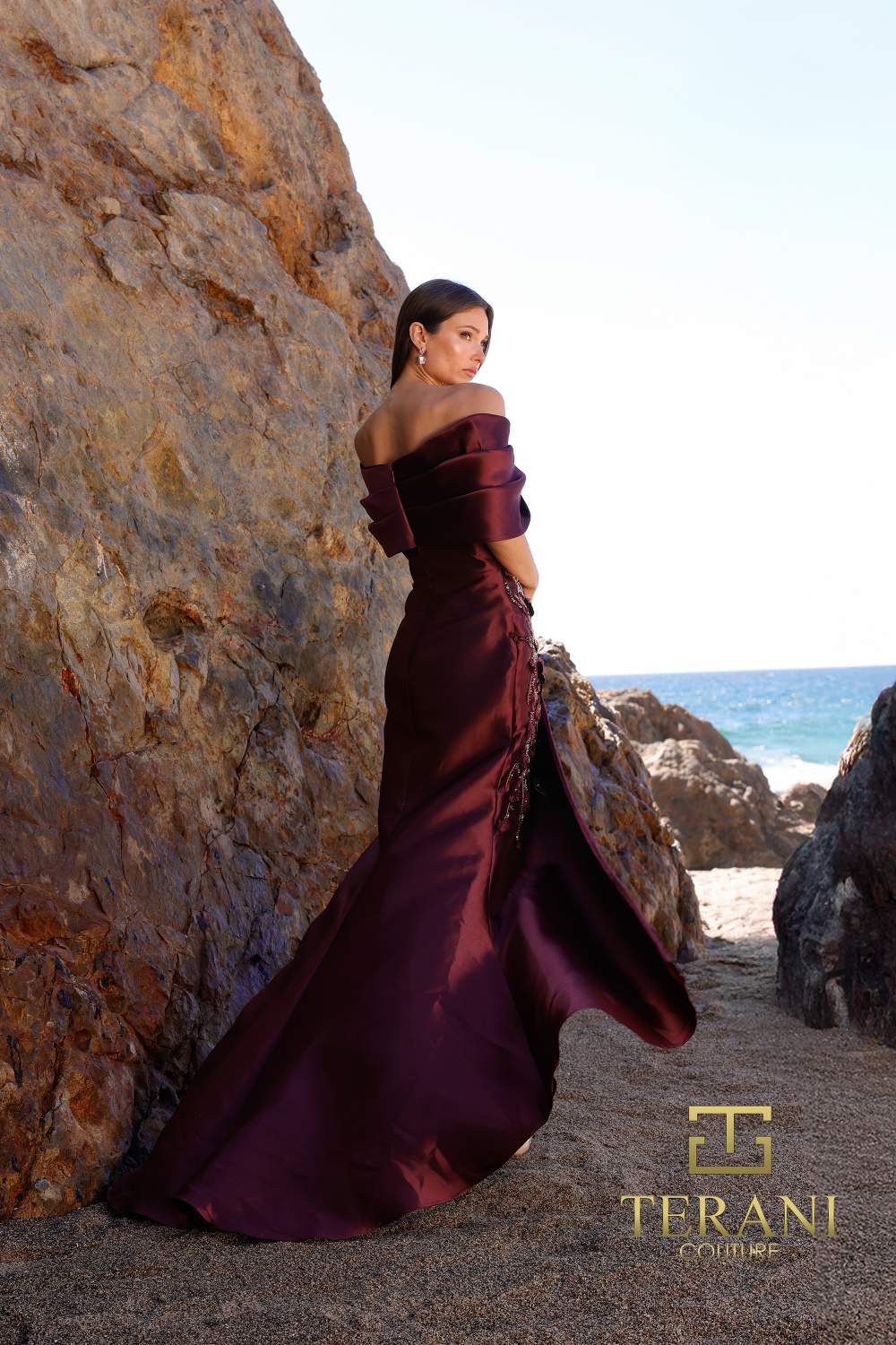 Terani Couture 252m5324 Vestido de noche largo estilo sirena con volantes