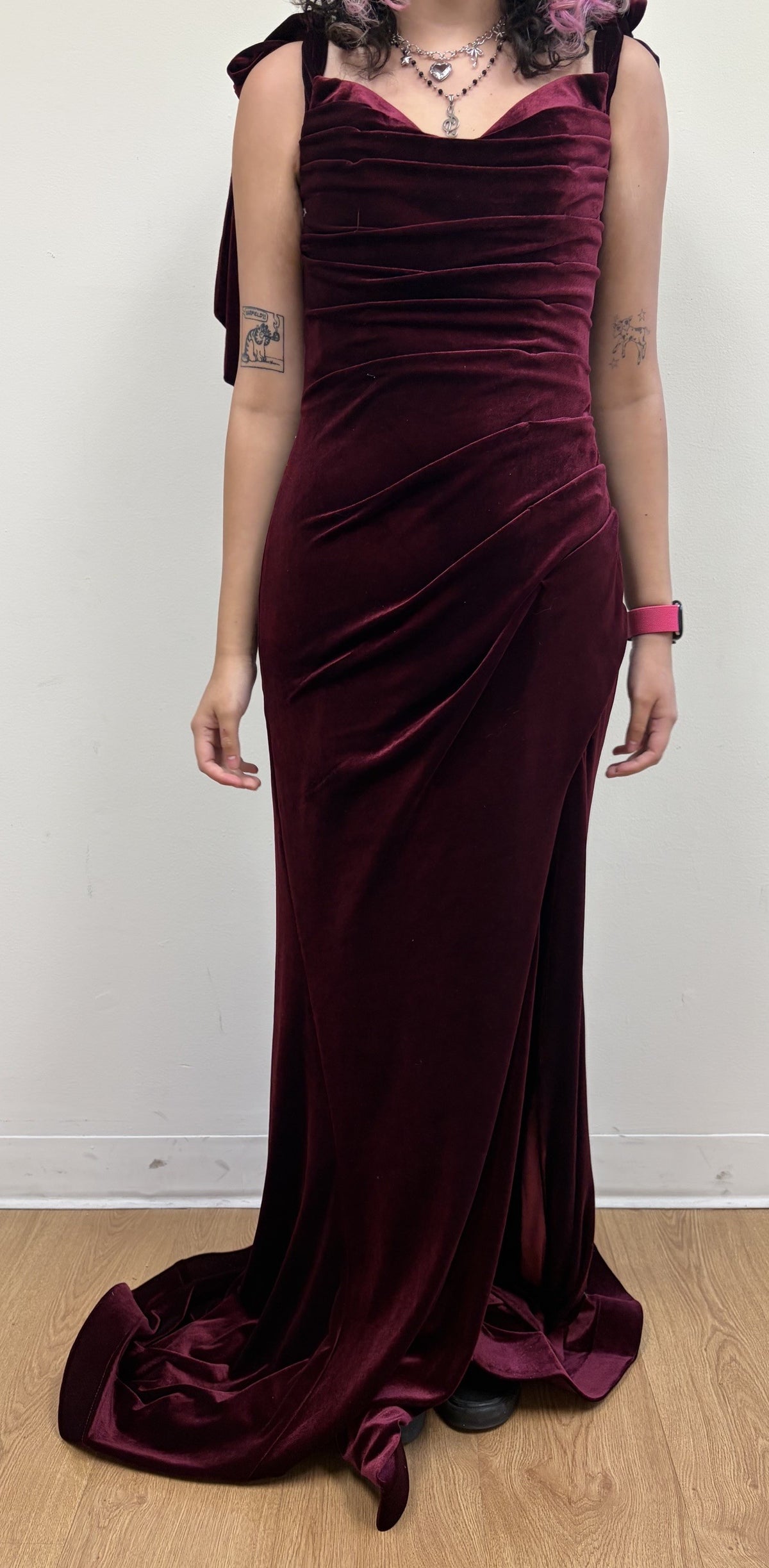 Royal Queen Black Velvet Dress