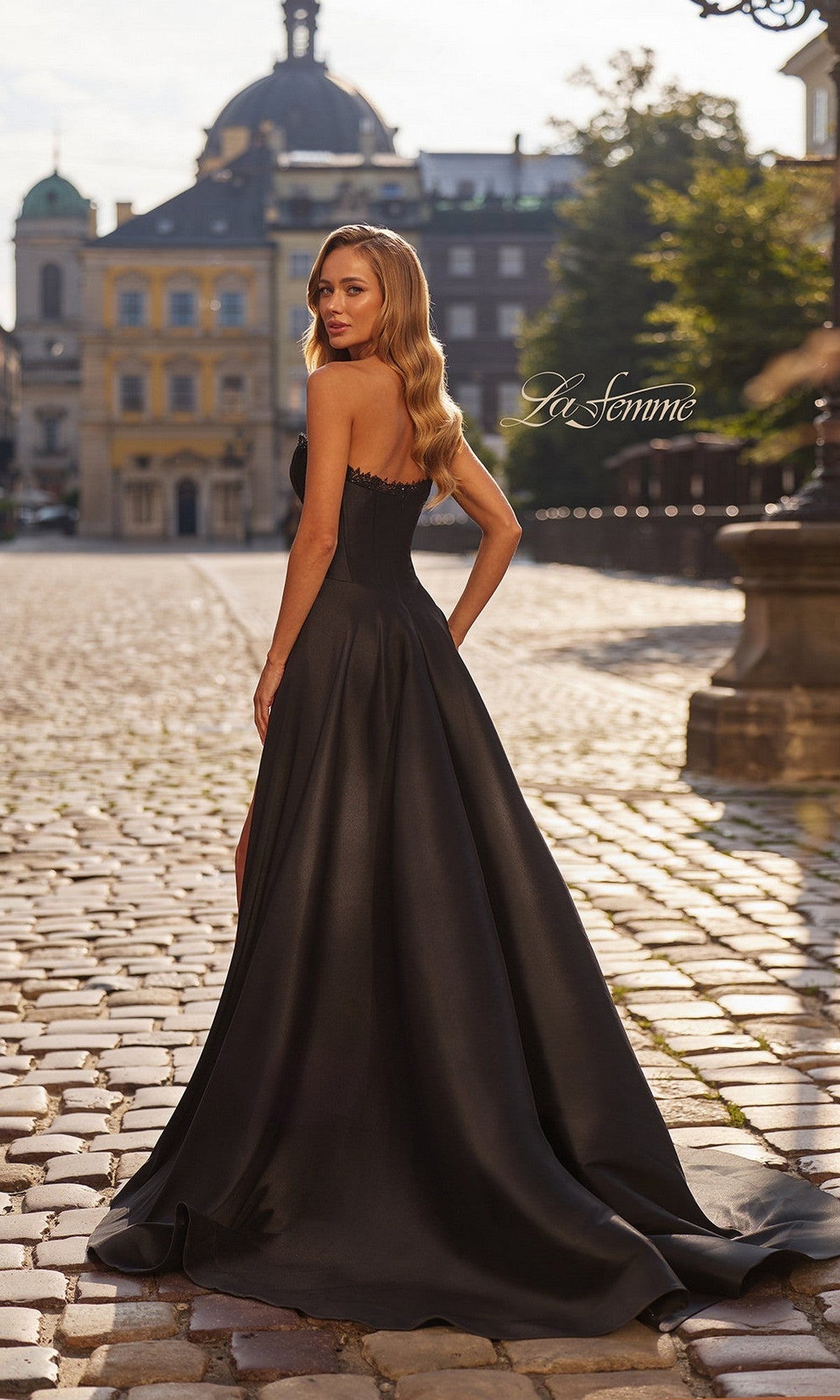 La Femme Black Apparel & Accessories > Clothing > Dresses