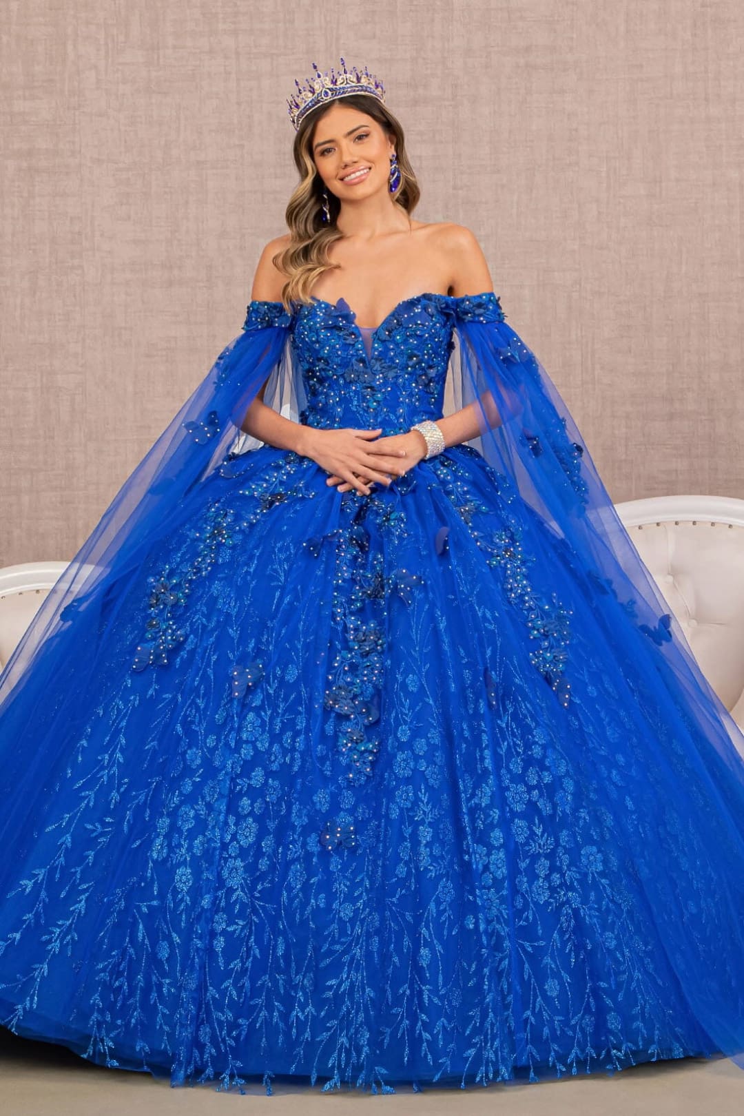 elizabeth turner blue dress A little bit of this & a little bit of that if you will