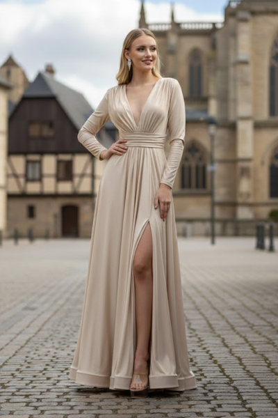 Valentine's Day Dress in Blush Cute Vday Outfit & Plus Size
