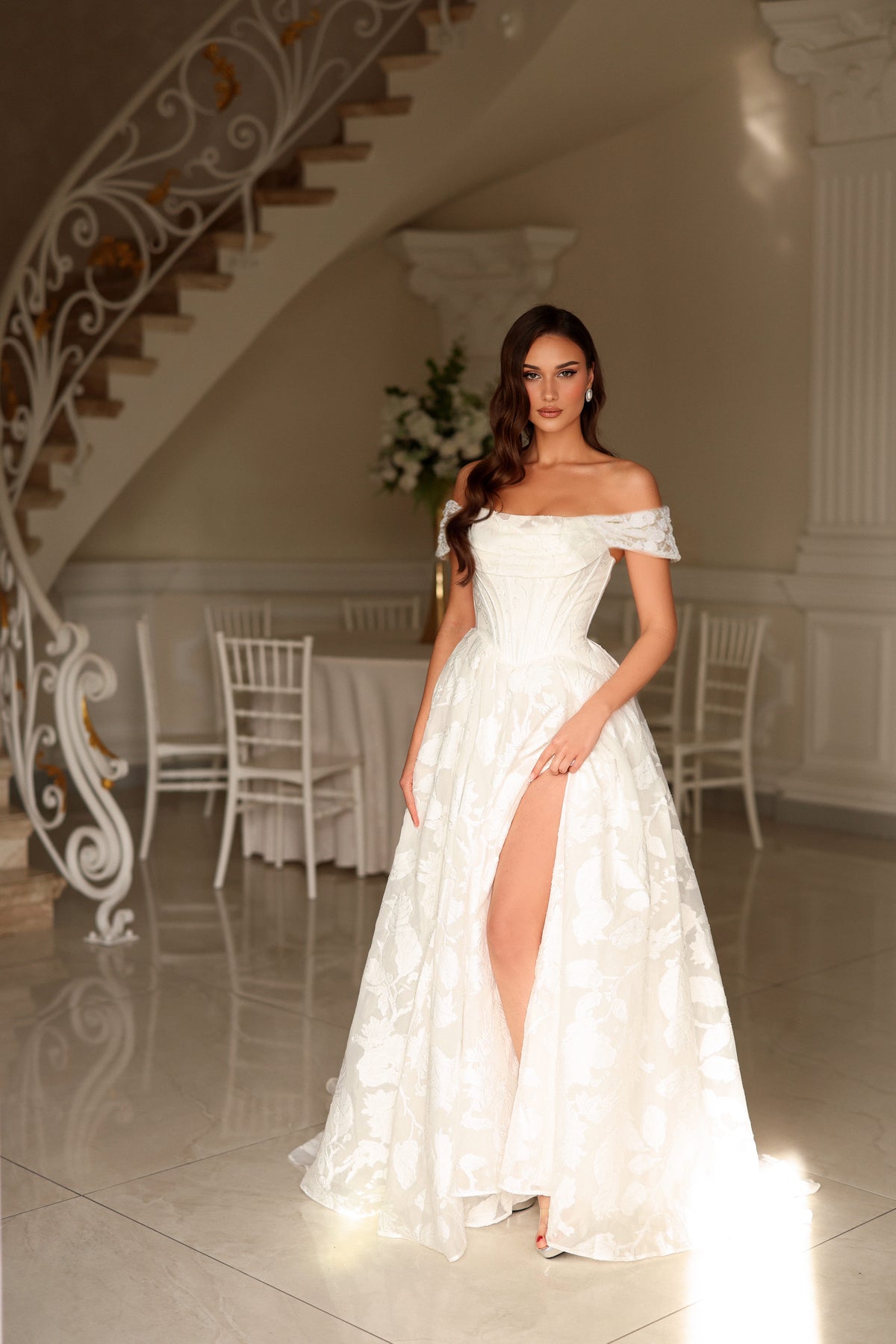 Off-White Floral Jacquard Wedding Dress with Detachable Off-Shoulder Straps by Tina Holly TW623