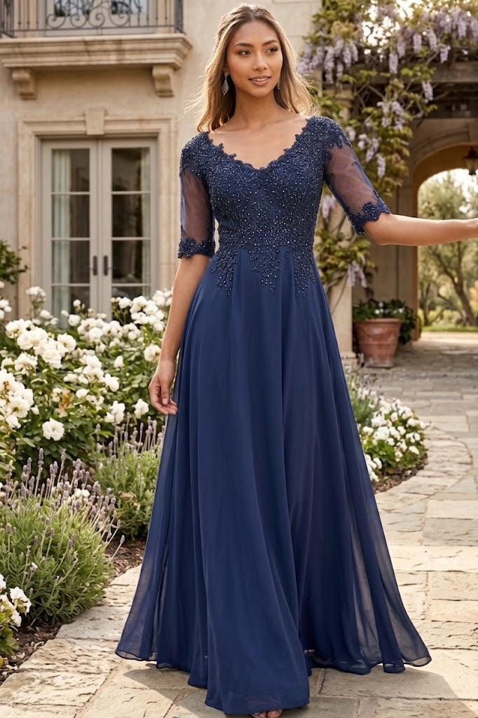 Vestido de gasa con apliques y mangas cortas de Elizabeth K GL1982