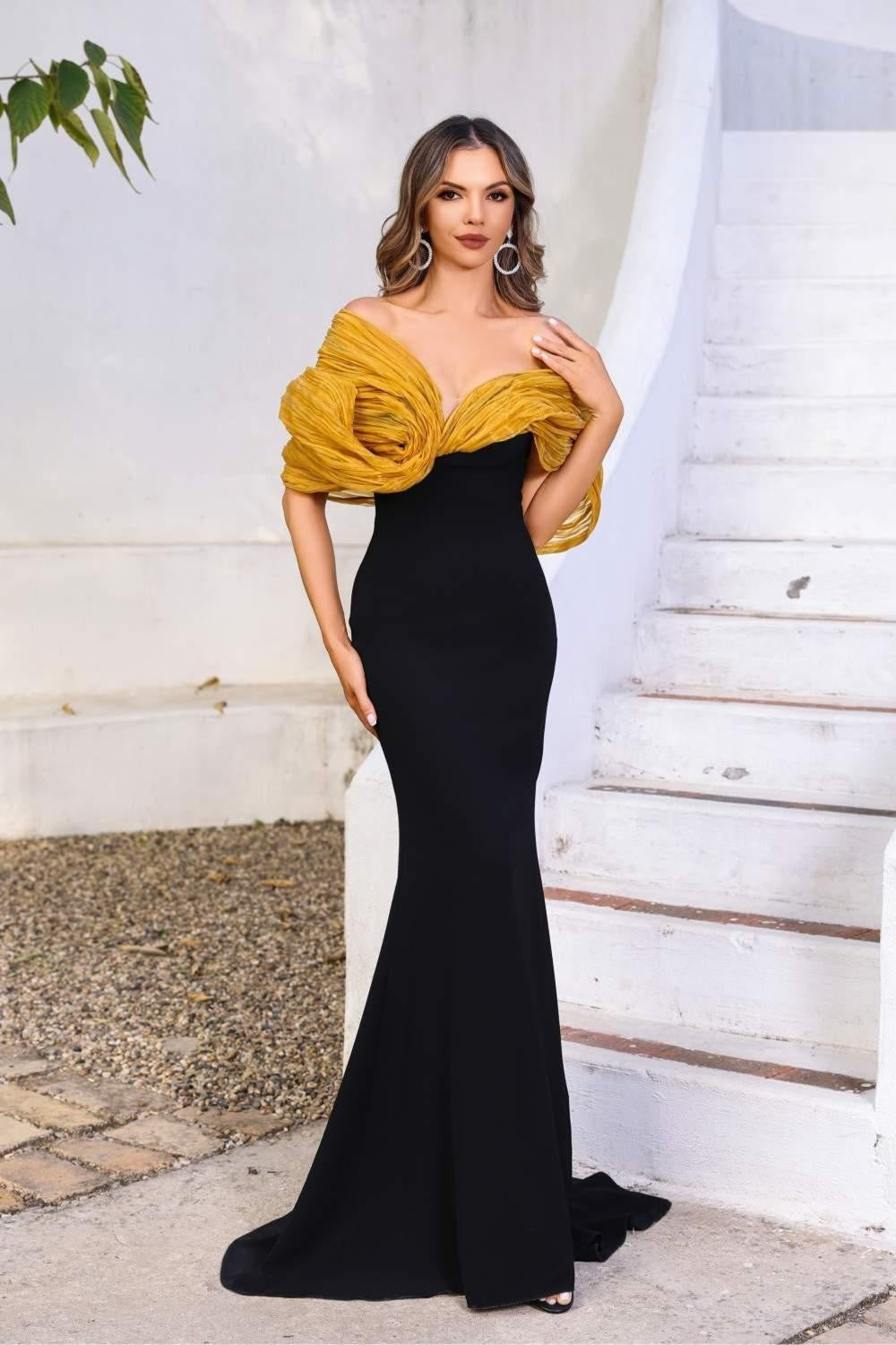 Formal DressesLong fitted Formal Evening Dress Gold Black