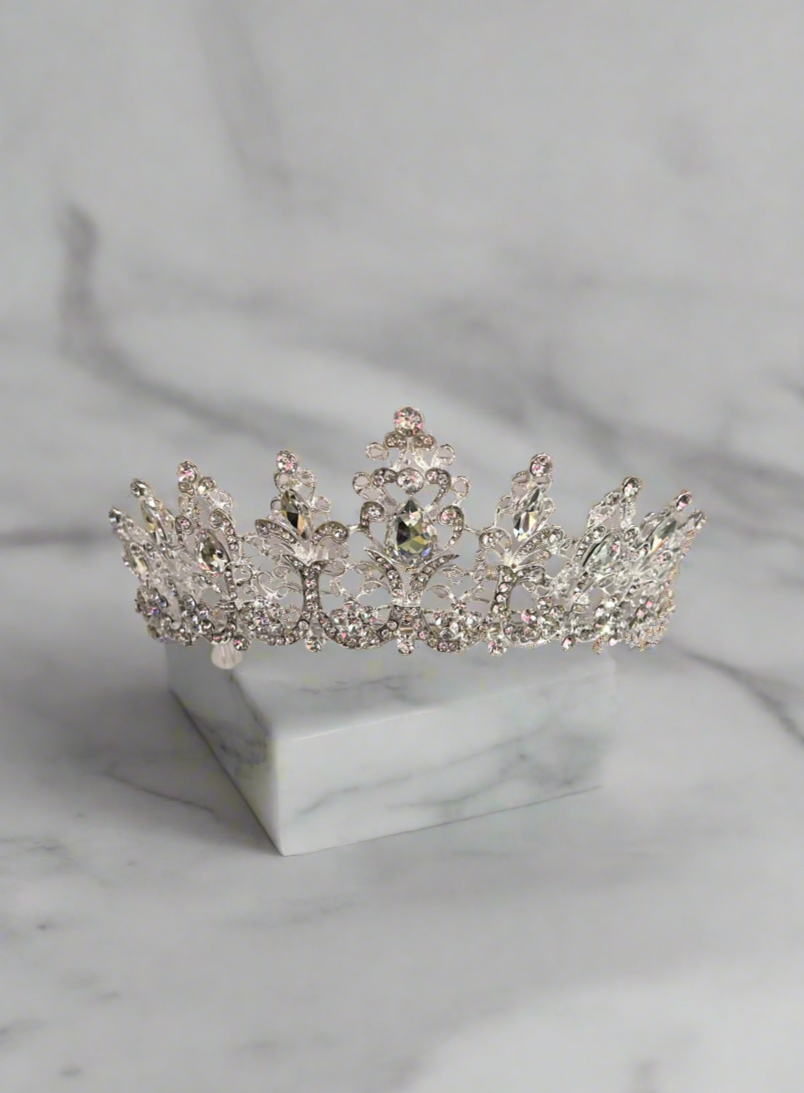 Tiara TR-915 by Calla Collection