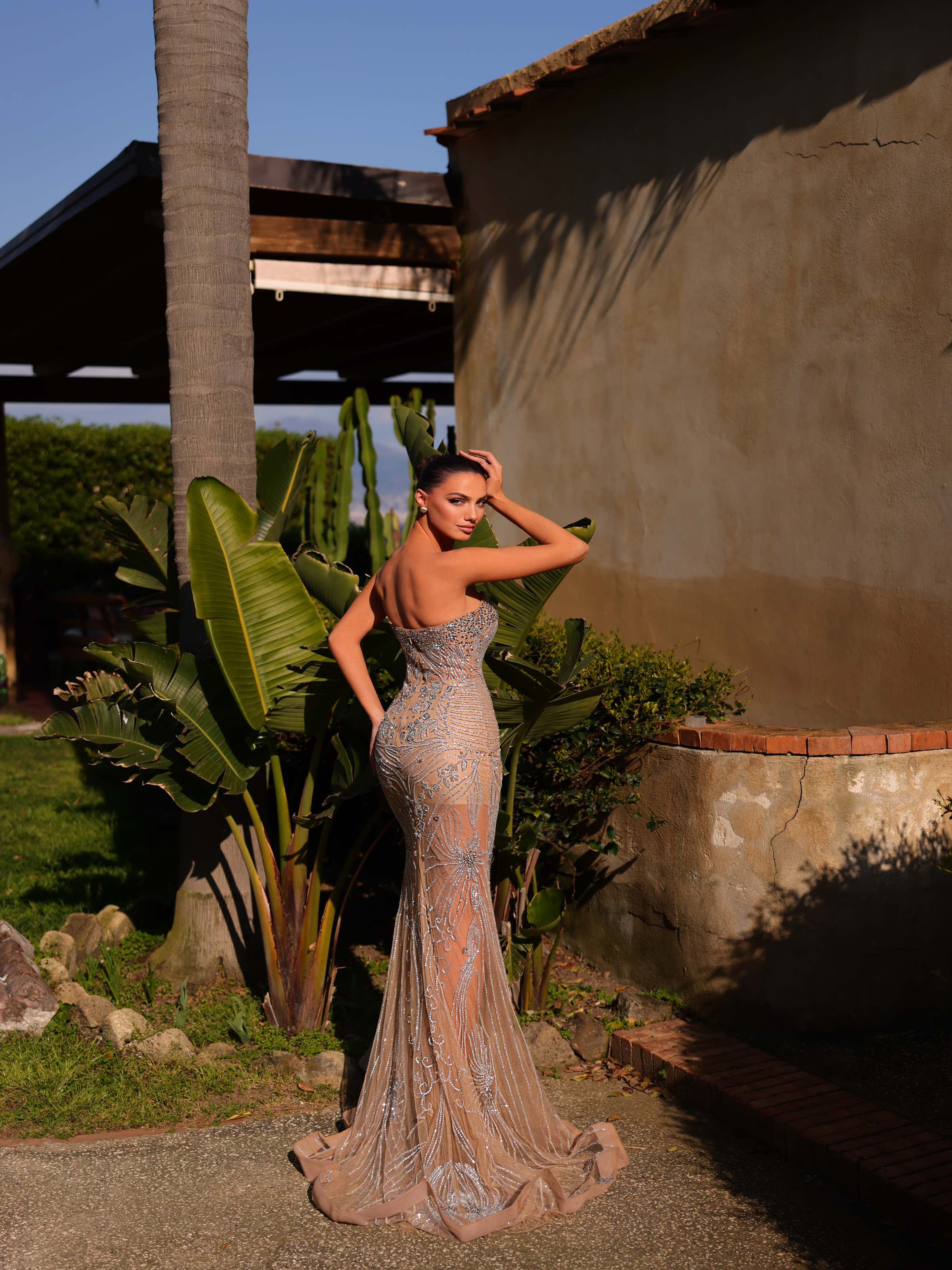 Chic and Holland Nude Dress