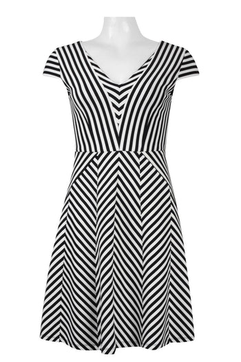 Adrianna Papell Herringbone Print Ottoman Dress