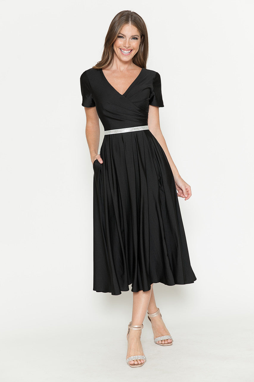 Vestido de cóctel midi Lenovia 5274 con escote en V, manga corta y cintura de diamantes de imitación. Ideal para bodas y eventos formales.