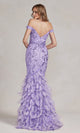 Vestido de fiesta glamuroso con brillo y falda de plumas C1106