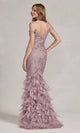 Vestido de fiesta glamuroso con brillo y falda de plumas C1106