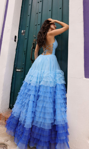 Vestido de fiesta con volantes y degradado de Nox Anabel C1420