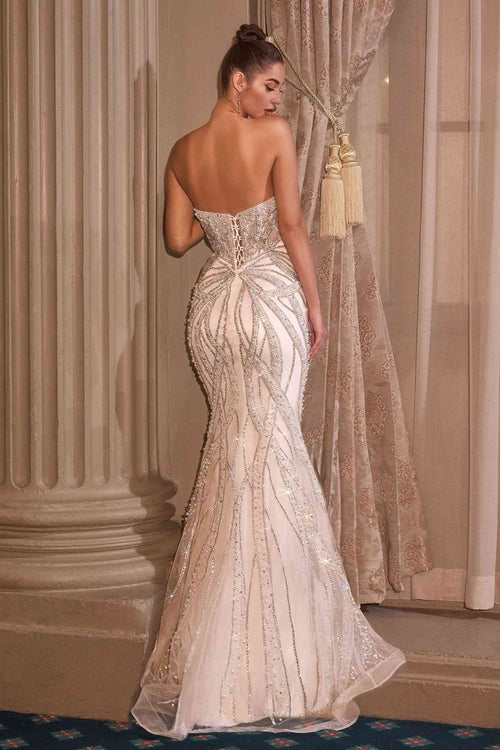 Striking Bridal Elegance in Off White