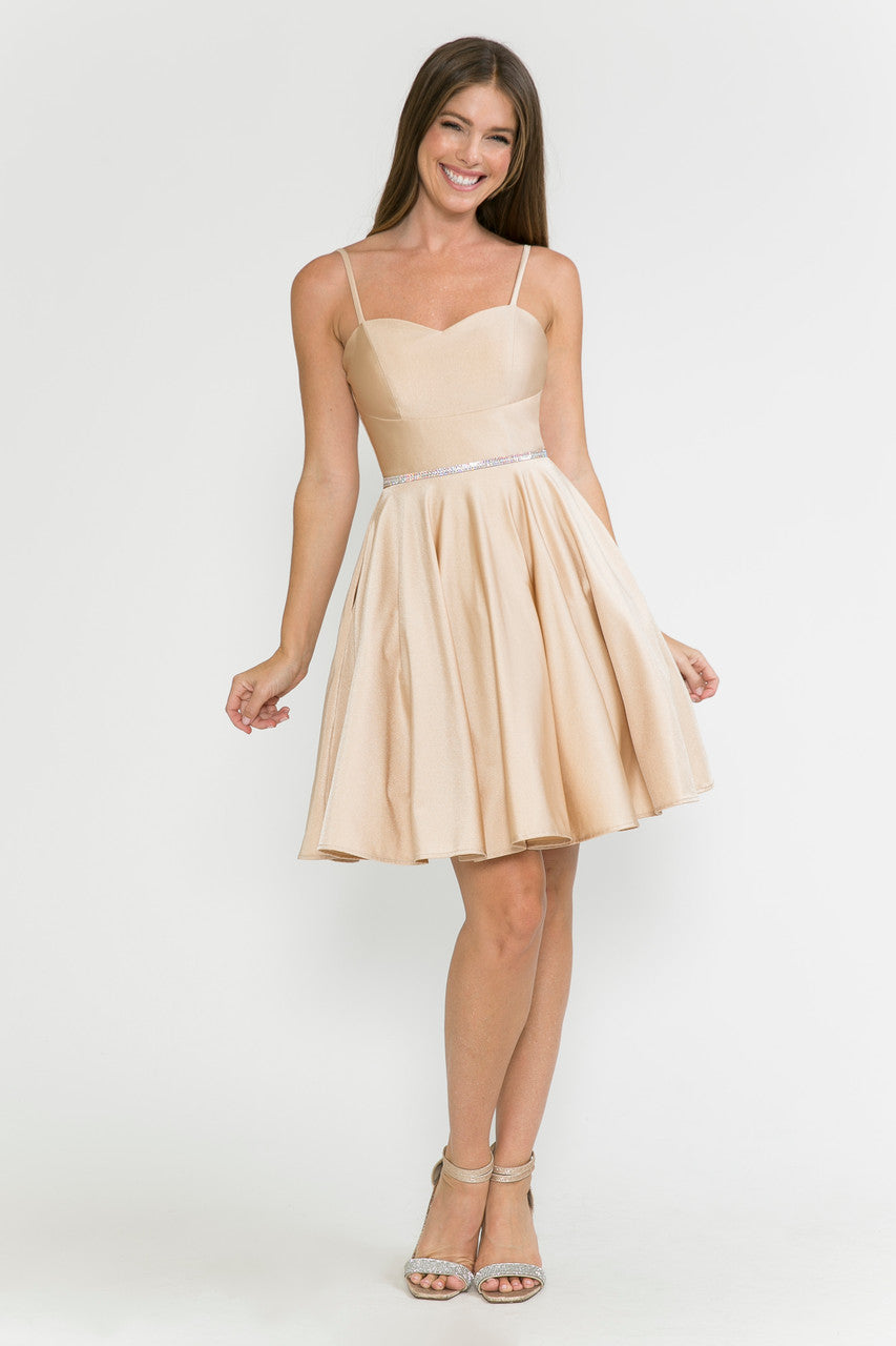 Vestido de graduación con tirantes finos y adornos de Lenovia 5261